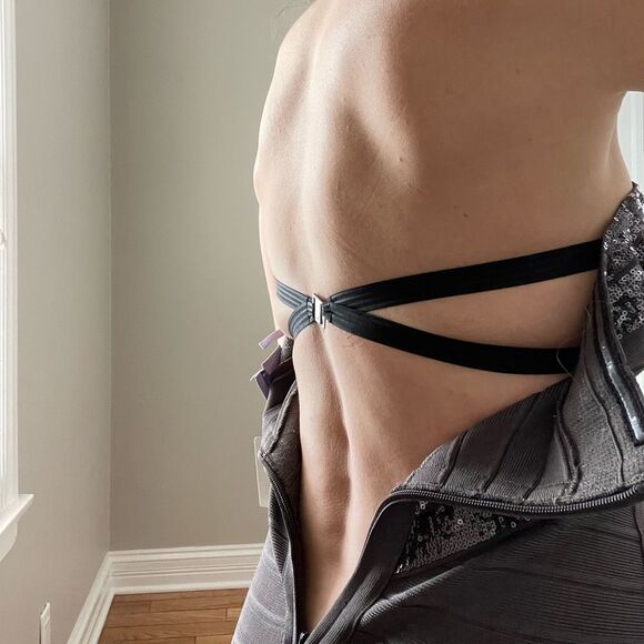 Hervé Leger
Shadow Grey Simone Sequined Strapless Bandage Cocktail Dress… - Picture 6 of 13